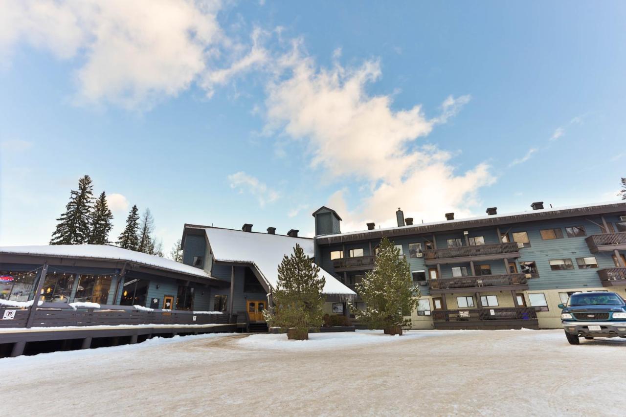 Griz Inn By Stayin Fernie Exteriör bild